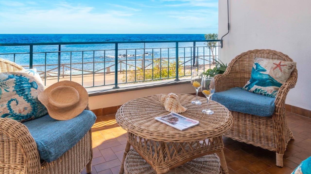 Apartamento Welcomely - Terrace By The Sea - Cala Gonone Dorgali Exterior foto