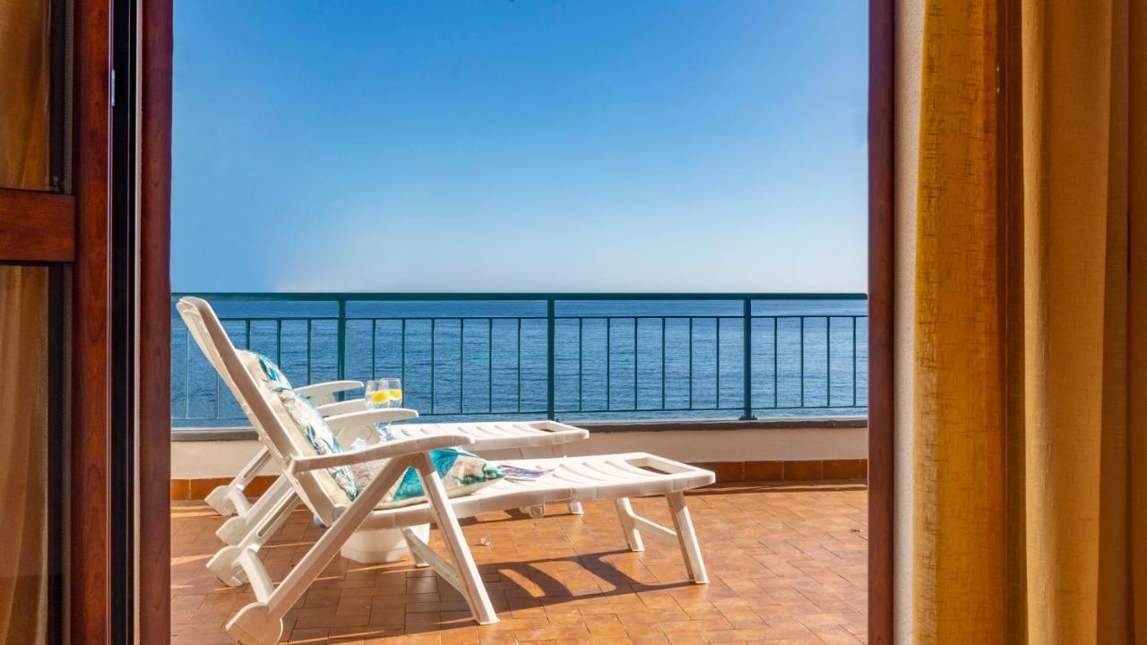 Apartamento Welcomely - Terrace By The Sea - Cala Gonone Dorgali Exterior foto